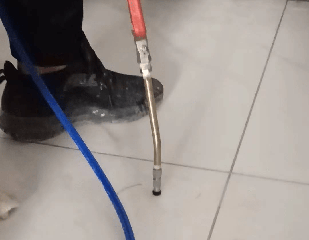 瓷砖空鼓打孔注胶(瓷砖空鼓打孔注胶后怎么填孔) 瓷砖空鼓打孔注胶(瓷砖空鼓打孔注胶后怎么填孔)